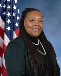 Larinda C. Hooks