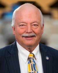 Bob D. Hackett
