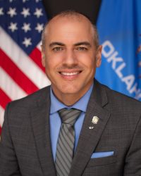 Derrick  Hildebrant