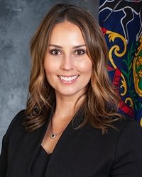 Shelby E. Labs