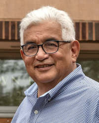 Fernando J. Martinez