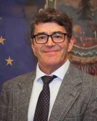 Phil  Pouech