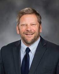 Mike  Chapman
