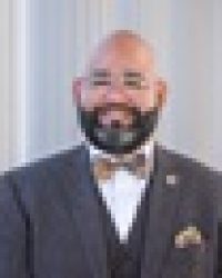 Adam  Gomez