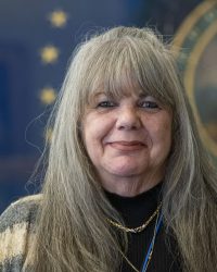 Gayle Pezzo