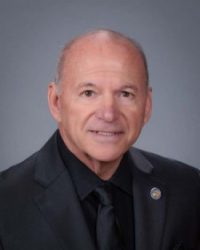 Mike Holcomb