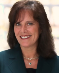 Kyra L. Hoffner
