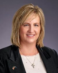 Cindy  Carlson