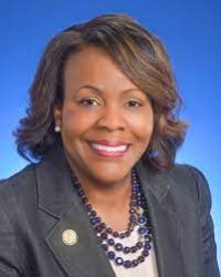 Robin  Shackleford