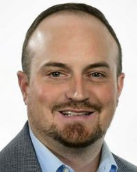 Chris Tomlinson