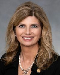 Lisa Stone Barnes