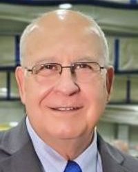 Douglas  Thomas