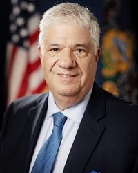 Wayne D. Fontana