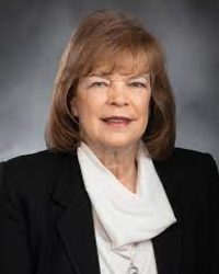 Judith  Warnick