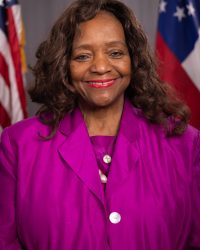 Donzella  James
